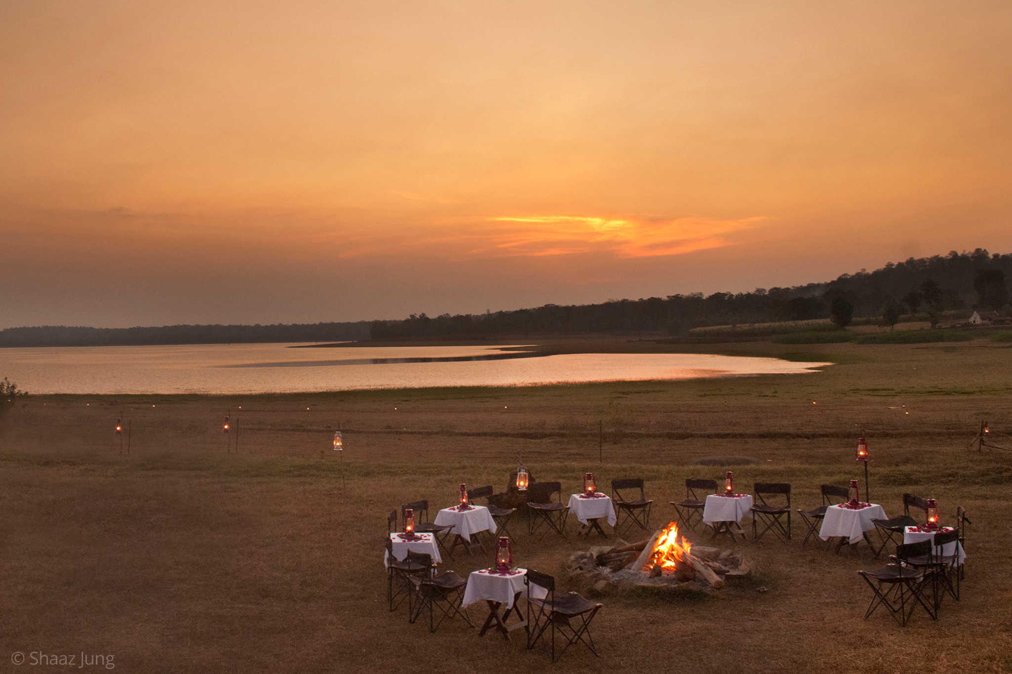 Dinner and campfire on the backwaters of Kabini on our Kids Photography Camp